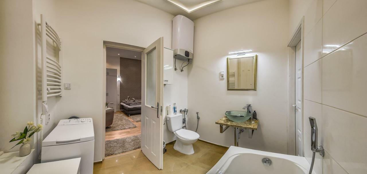 Diamond Apartman Near To Basilica Budapeste Exterior foto